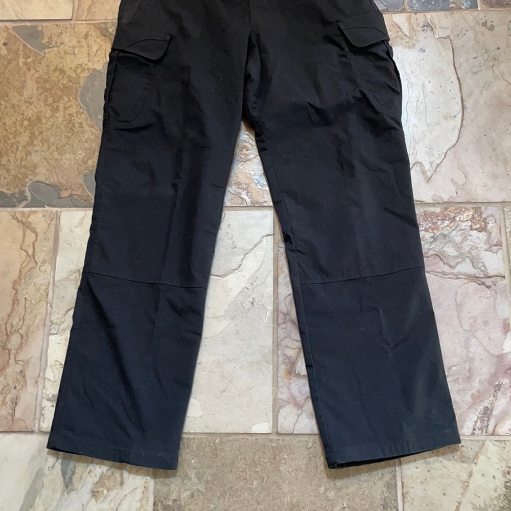 5.11 Black Tactical Style Pant Size 34x32 - Picture 3 of 13